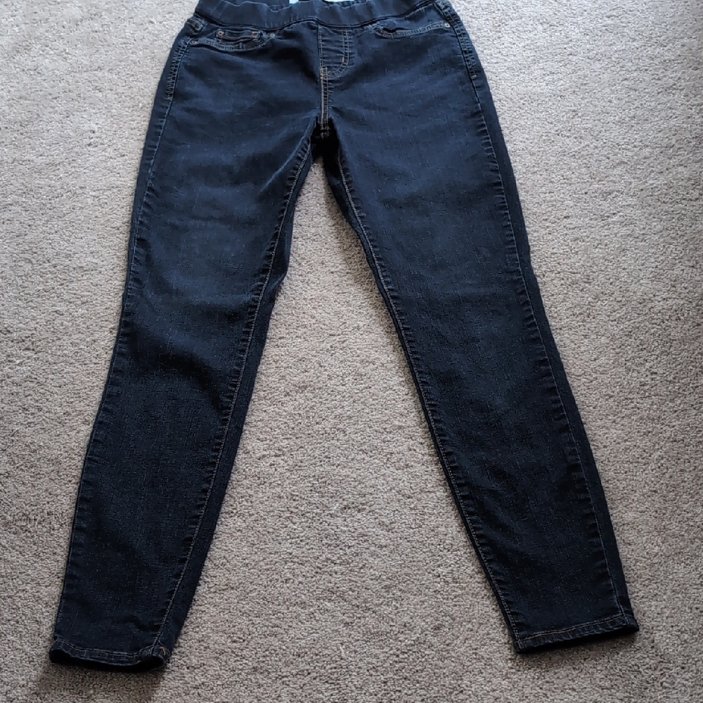 Signature by Levi Strauss Women's Dark Wash Jeggings